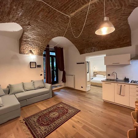 Suite The Brick - Host By Traveller'S Nest Турин Экстерьер фото